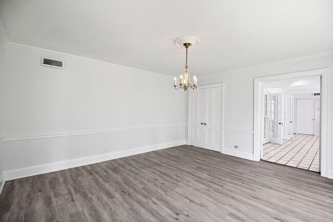 Building Photo - 3424 S MacGregor Way
