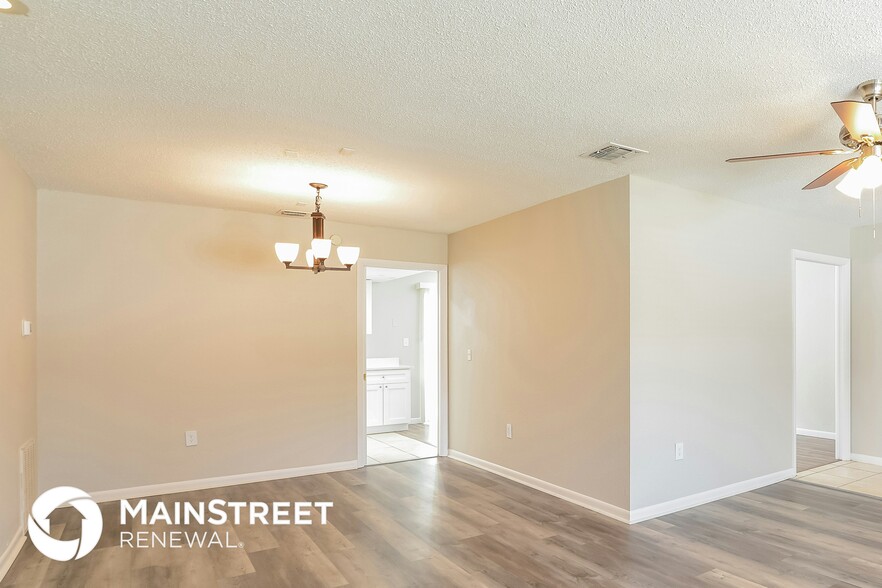 Building Photo - 1870 Tigerwood Ct