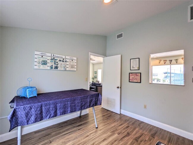 Building Photo - 3500 S Beneva Rd