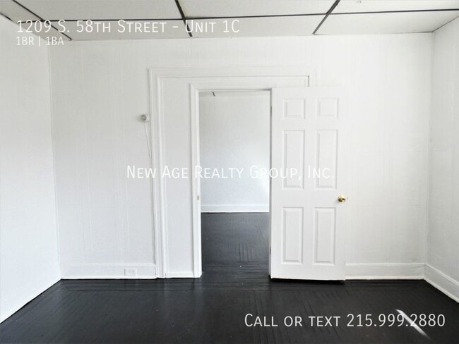 Building Photo - 1209 S 58th St