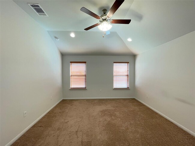 Building Photo - 6101 Arbor Crest Ln
