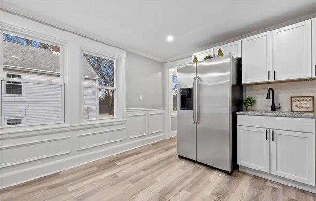 Building Photo - 214 Greene St