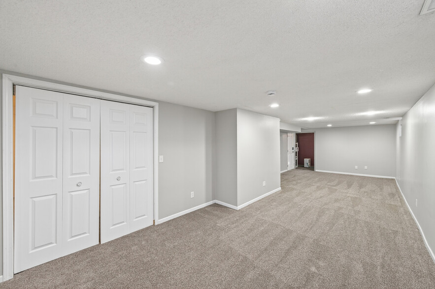 Building Photo - 1810 Ulysses St NE