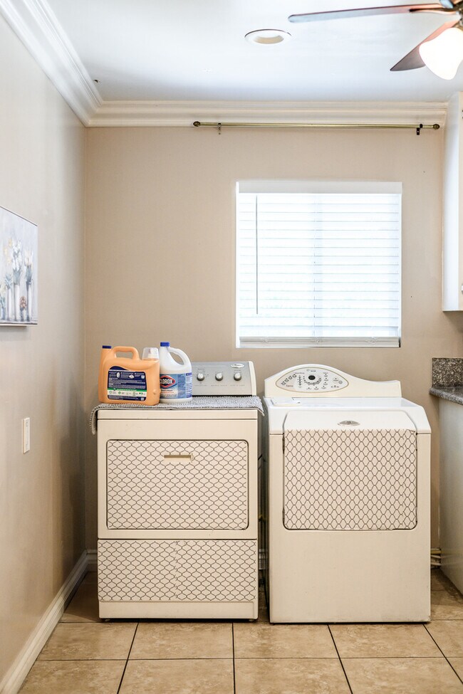 Building Photo - Fully Furnished 2BR Home with Crib — Mid-T...