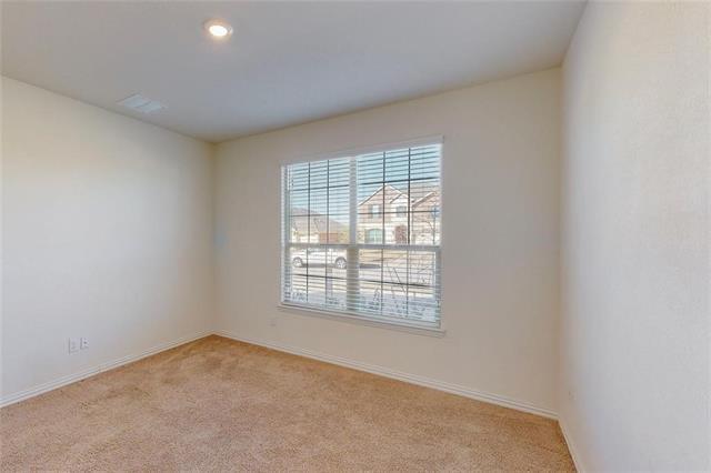 Building Photo - 10143 Prairie Dr