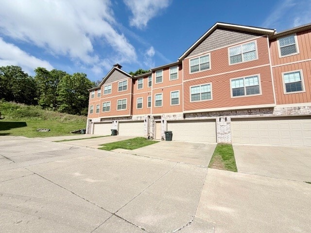 Building Photo - 287 S Breakwater Ln
