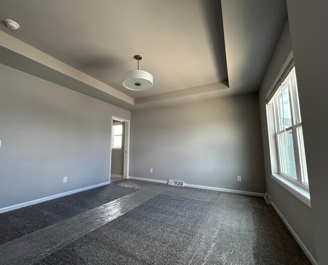 Building Photo - 2401 Wildcat Dr