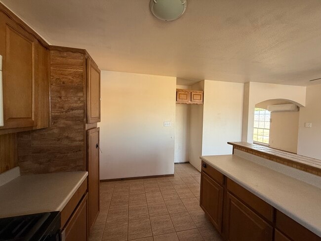 Building Photo - 1409 Harrell Ave