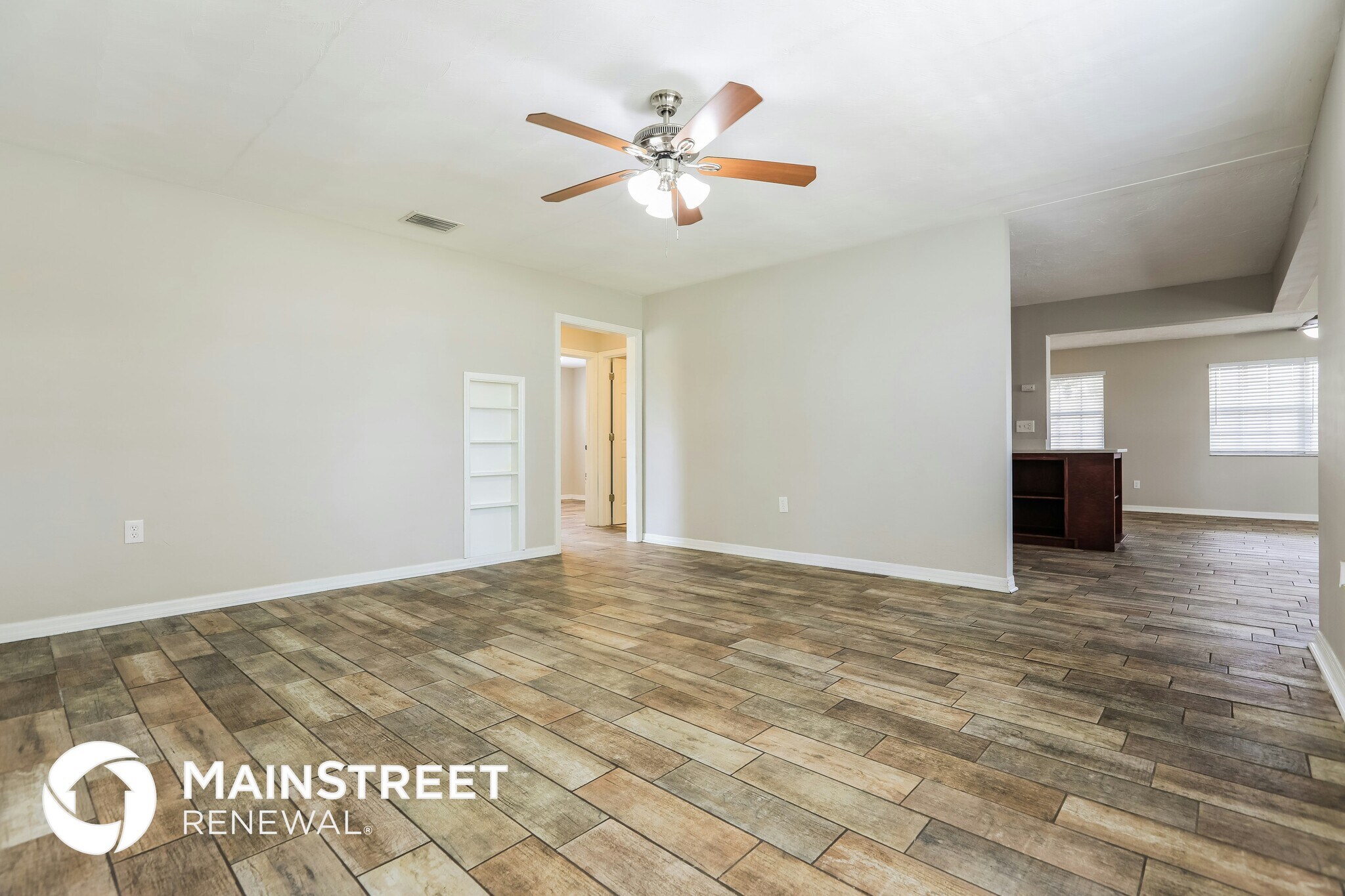 Building Photo - 731 Cypress Ave