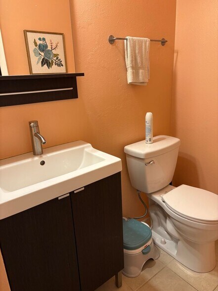 Building Photo - 8094 Miller Cir