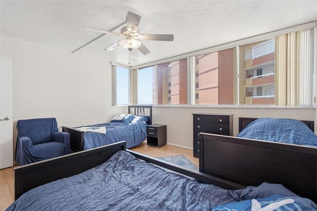 Building Photo - 17920 Gulf Blvd