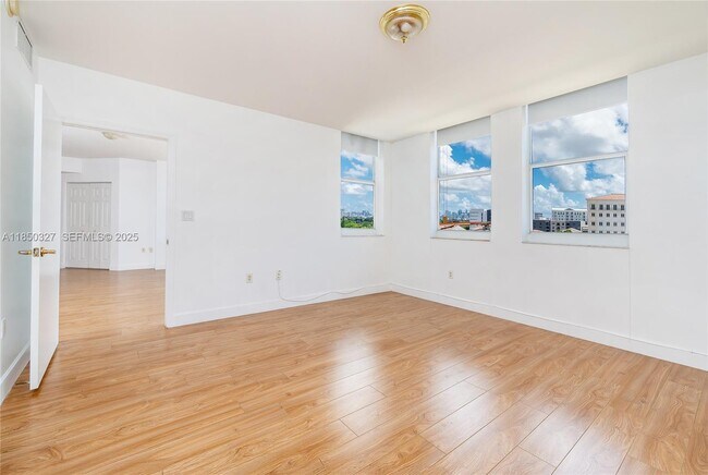 Building Photo - 4100 Salzedo St