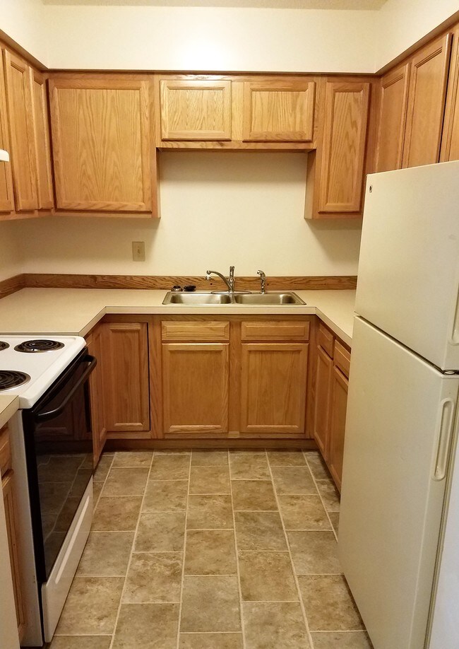 Building Photo - Ogemaw Hills Apartments