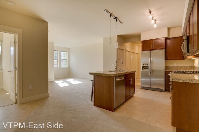 Building Photo - 8531 Avondale Rd NE