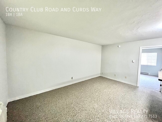 Building Photo - 603 Country Club Rd
