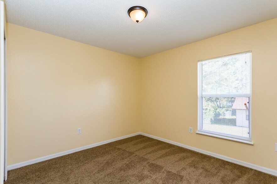 Building Photo - 616 Floridian Dr