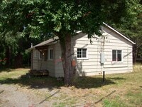 Building Photo - 17125 Moon Rd SW
