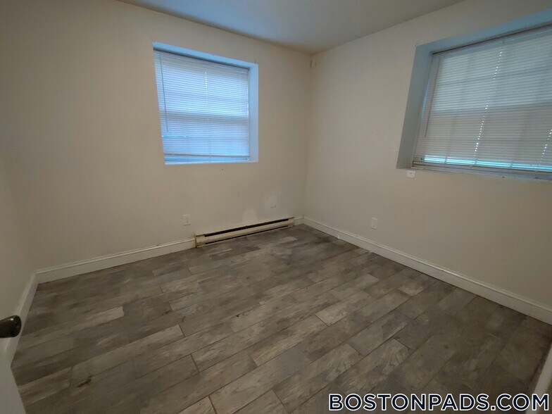 Building Photo - 217 Beaver Dam Rd