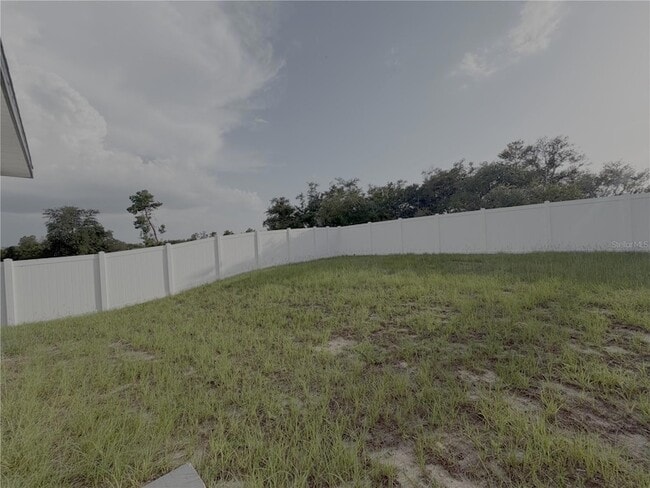 Building Photo - 16950 SW 42 Ave