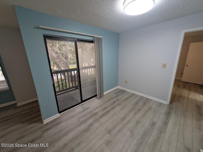 Building Photo - 3550 Sable Palm Ln