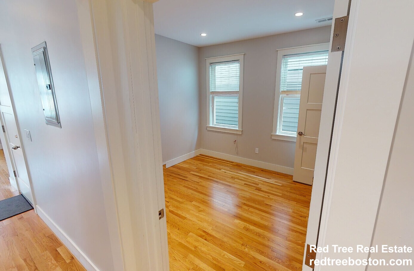 Building Photo - 72 Spring St