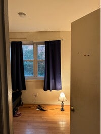 Building Photo - 5540 60th Ave