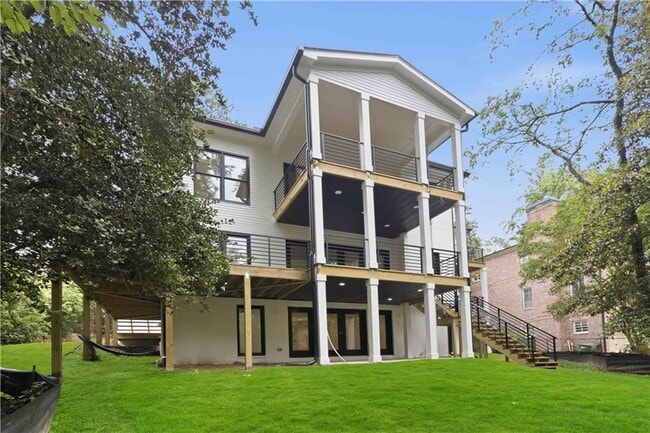 Building Photo - 3196 Towerview Dr NE