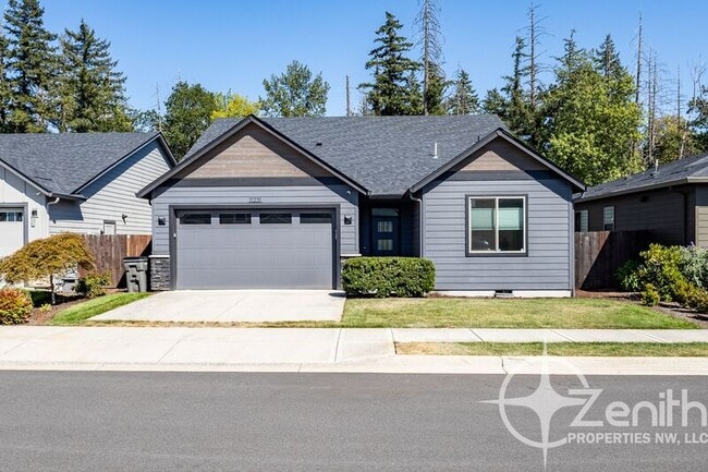 Primary Photo - 11231 NE 137th Ave