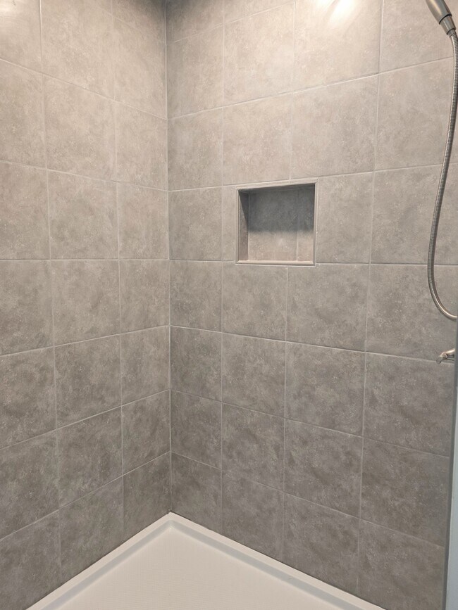 Building Photo - 2327 Tobacco Rd