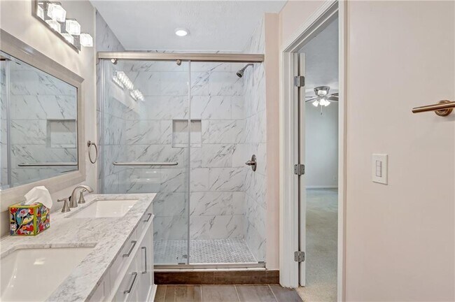 Building Photo - 5772 Lilburn Stone Mountain Rd