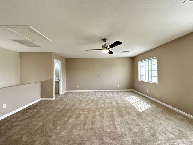 Building Photo - Home for Rent