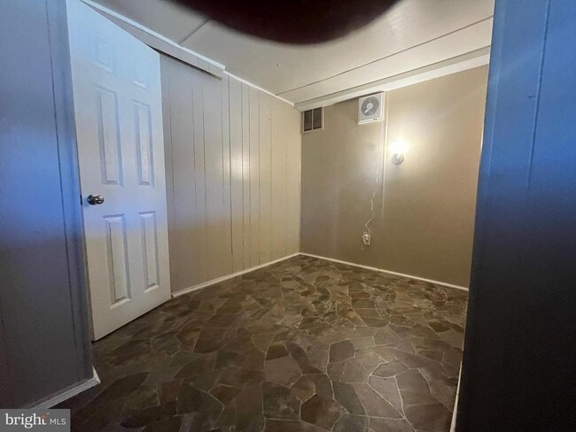 Building Photo - 1298 Black Gap Rd