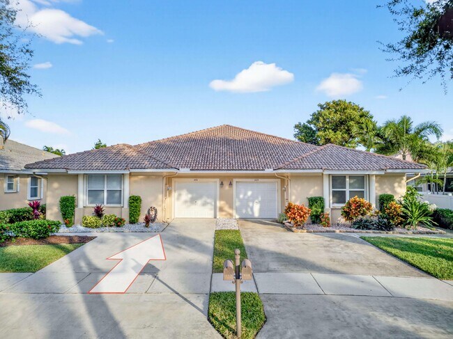 Building Photo - 233 W Coral Trace Cir