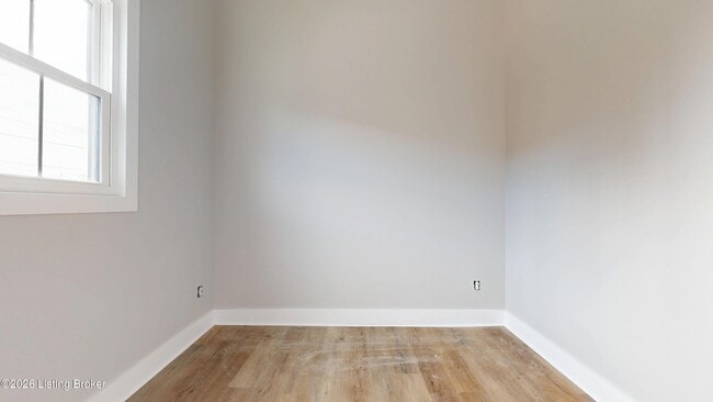 Building Photo - 116 Bauer Ave