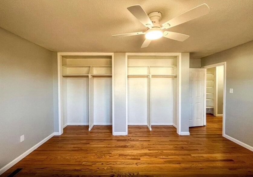 Building Photo - 6823 SW Knoll Ct