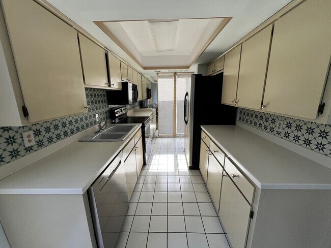 Building Photo - Jenks Schools