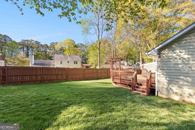 Building Photo - 102 Bluegill Trce