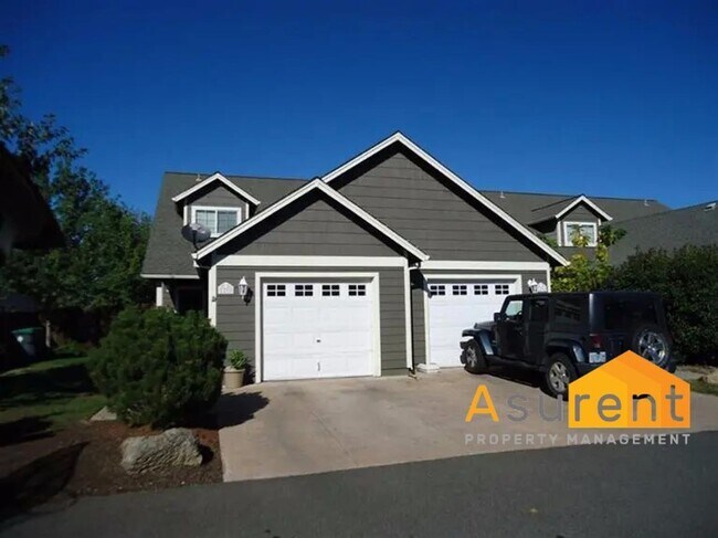 Building Photo - M-072 Clearsprings