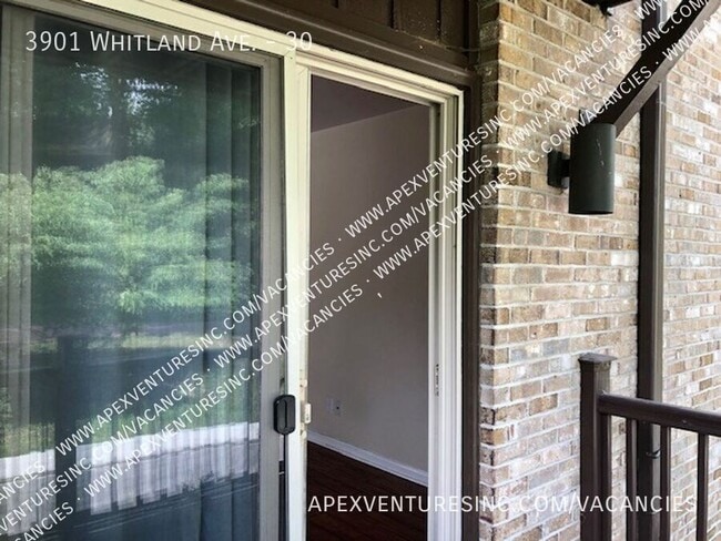 Building Photo - 3901 Whitland Ave