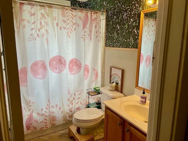 Building Photo - 378 Angier Ave NE