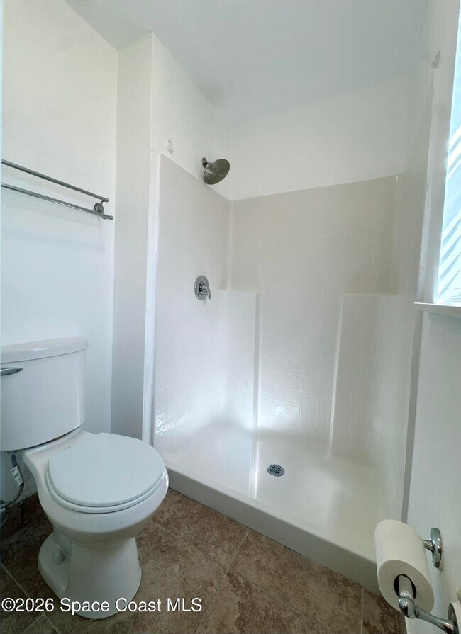 Building Photo - 1718 Sawgrass Dr SW