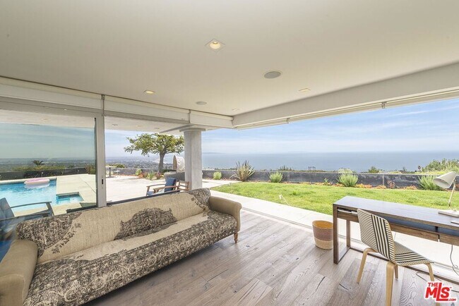 Building Photo - 16722 Charmel Ln