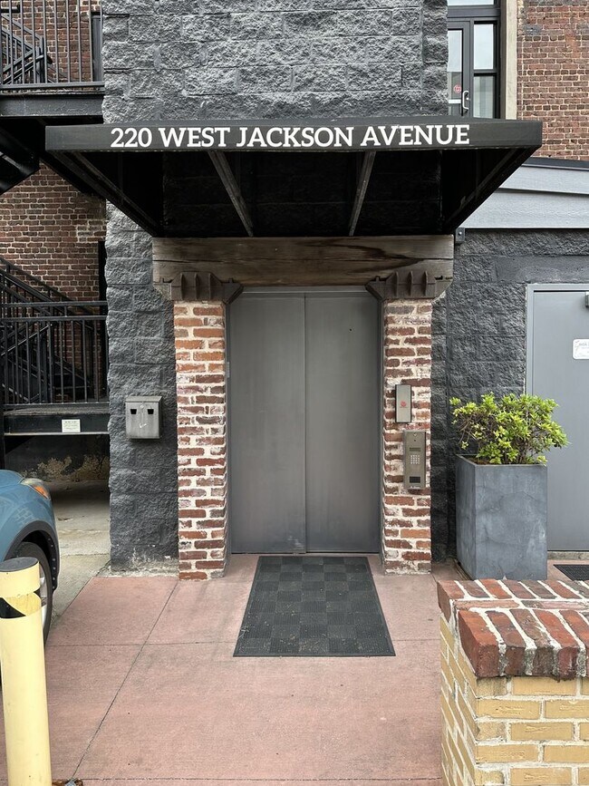 Building Photo - 1BR  Fire Street Lofts in Downtown Knoxvil...