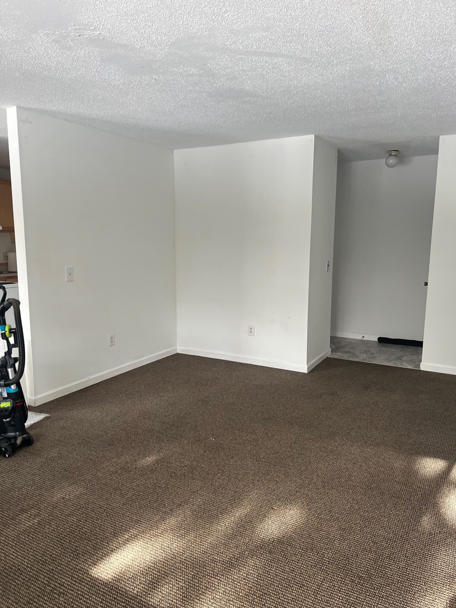 Living Room - 234 Quarry Hill Rd