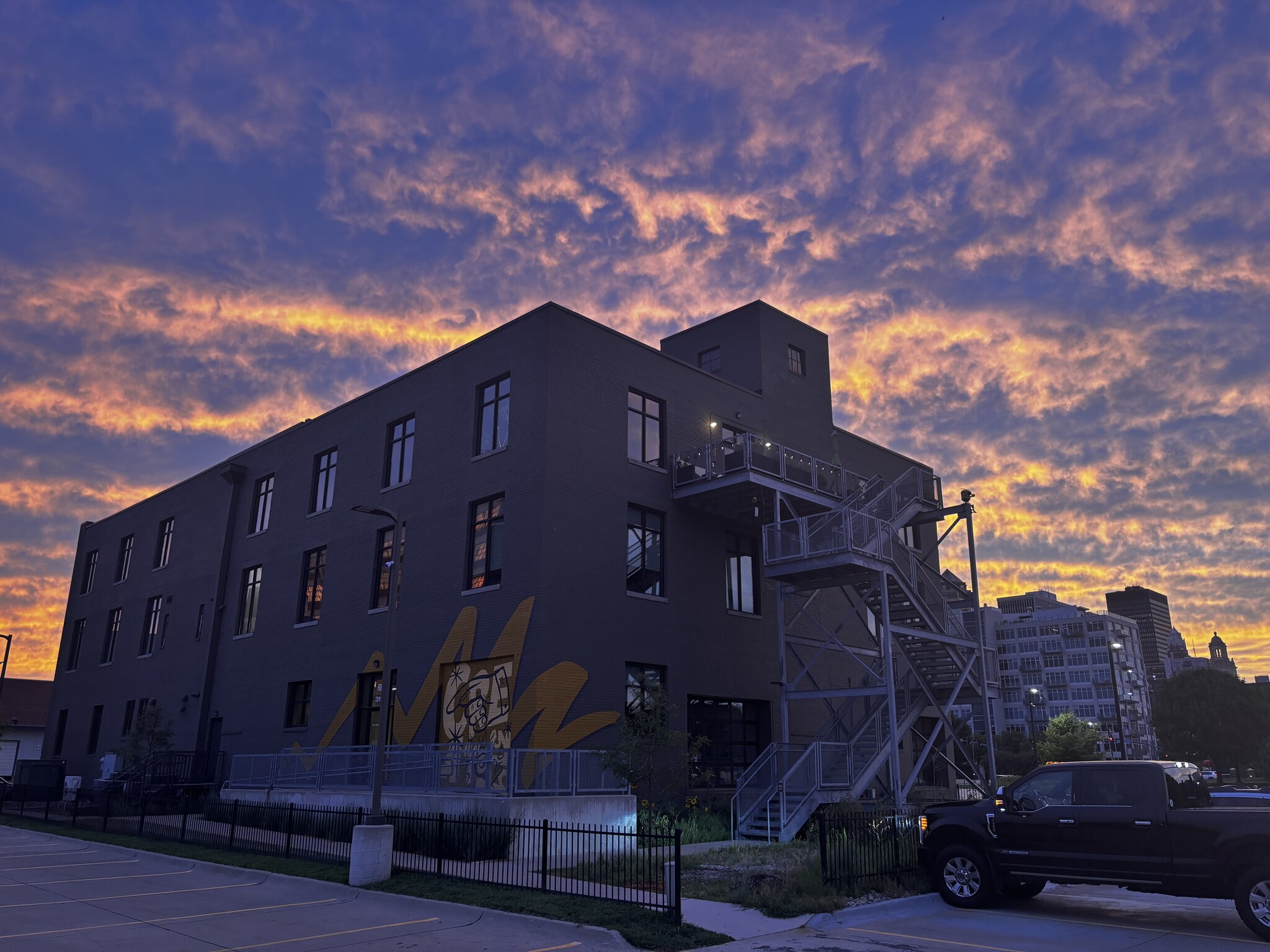 NW Veiw - 319 SW 5th St