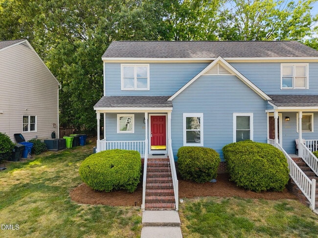Building Photo - 1627 Oakland Hills Way