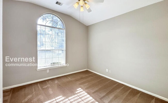 Building Photo - 21303 Bella Flora Ct