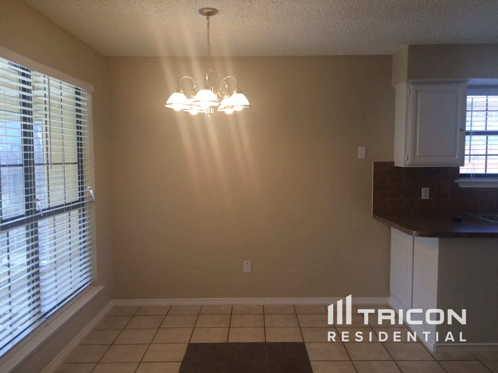 Building Photo - 708 Leedsfield Ct