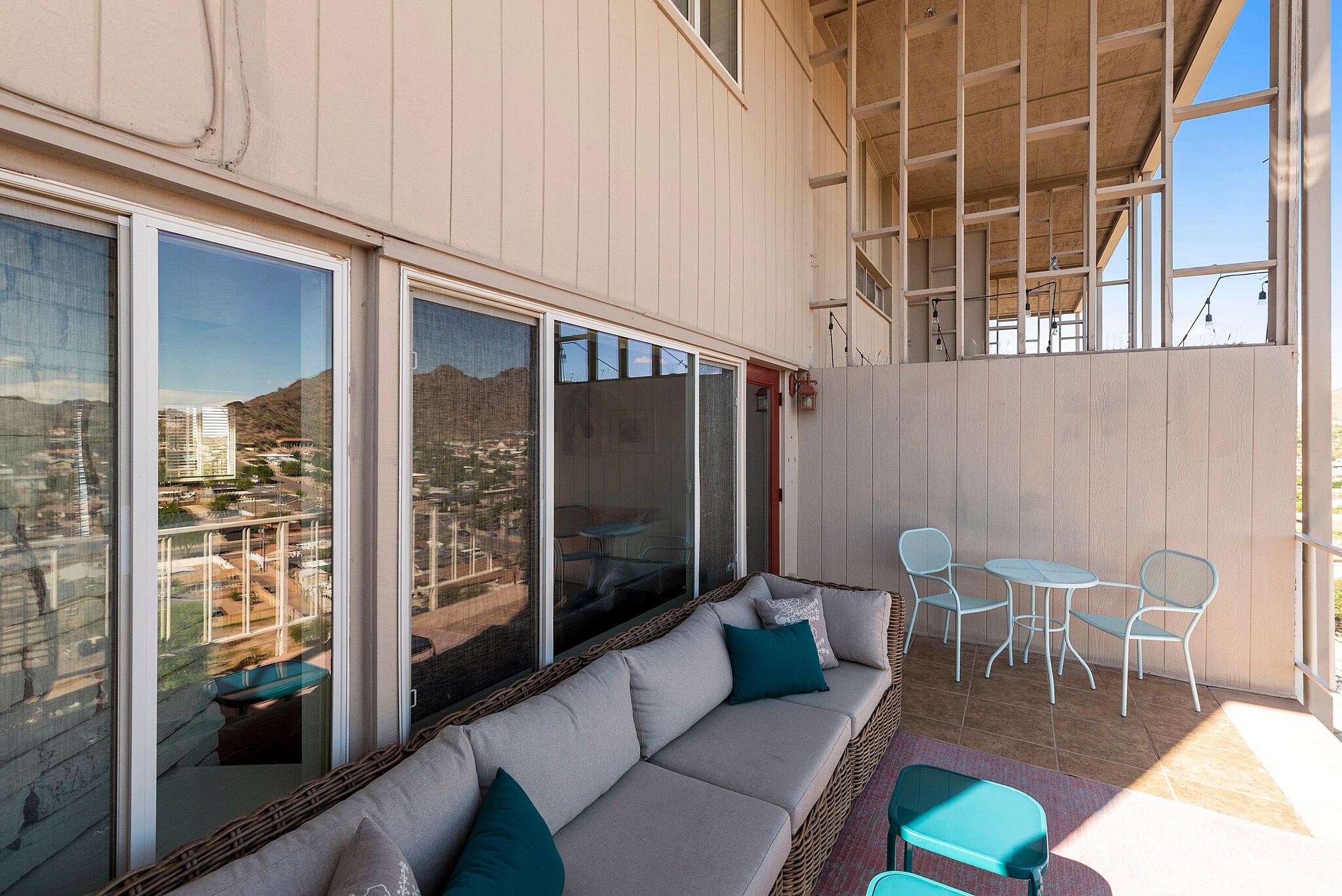 Building Photo - 1057 E Butler Dr