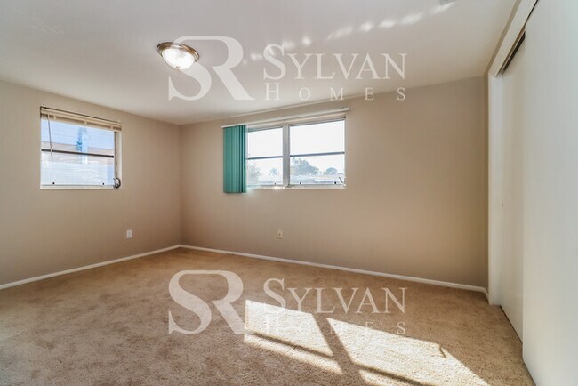 Building Photo - Charming 4BR 2BA Home